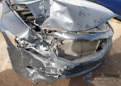 2010 Honda Accord 2.4 Ex-L z USA, uszkodzony, nr VIN 1HGCS1B81AA003440